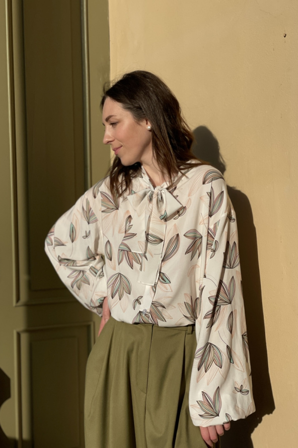 Блуза Тихая роскошь, лотос